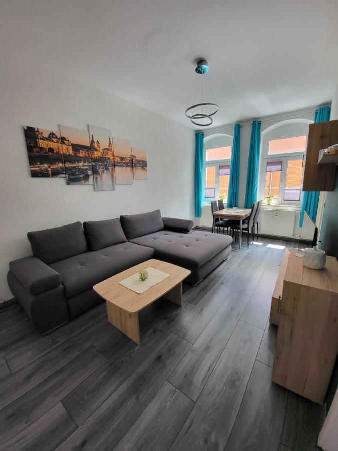 Ferienwohnung Kaiser Dresden Exterior foto